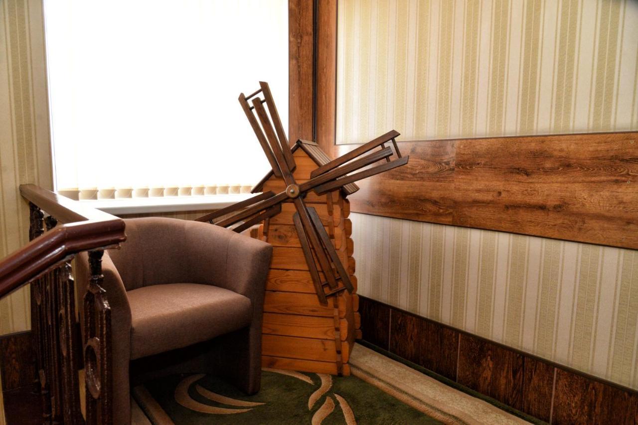Green City Hotel Mykolaiv Eksteriør billede