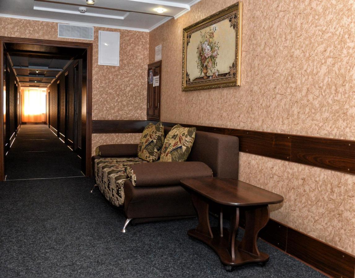 Green City Hotel Mykolaiv Eksteriør billede