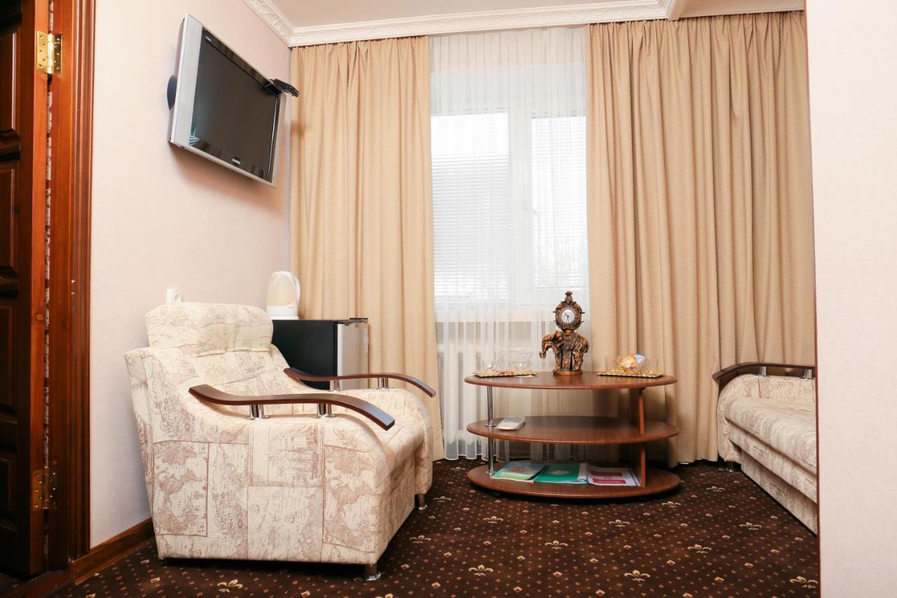Green City Hotel Mykolaiv Eksteriør billede
